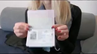 Mergina fucked į burną, gerklę